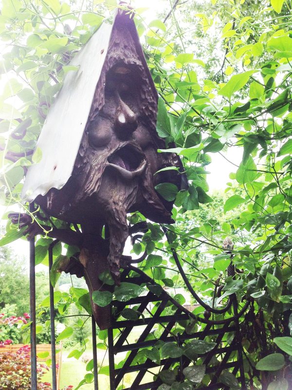 bird-house-urn