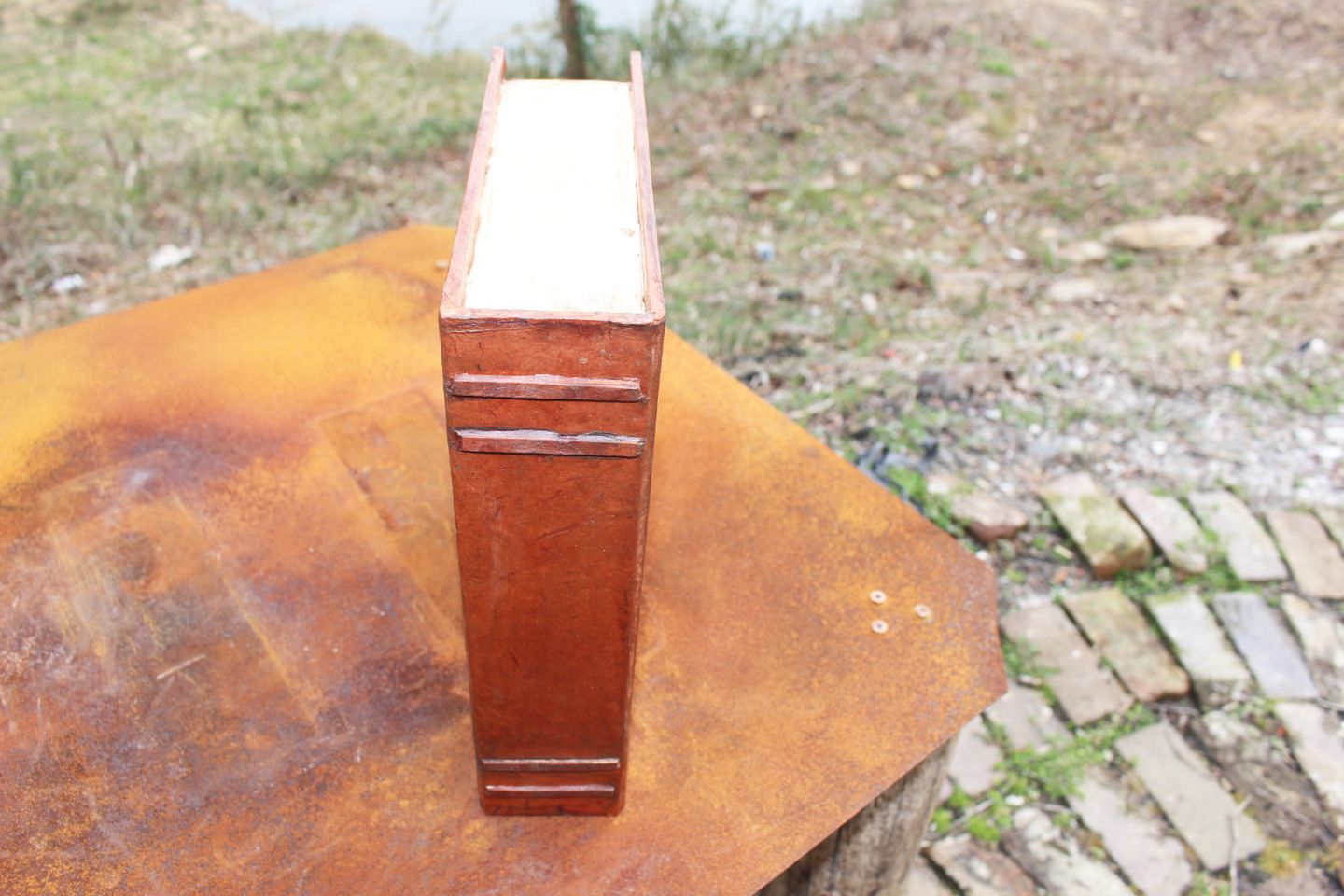 READER’S DELIGHT, a Full Size, Unique Cremation Urn for Human or Pet Ashes
