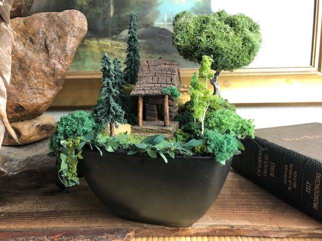 CABIN HOME, a Unique, Ceramic, Small or Sharing Cremation Urn for Human or Pet Ashes